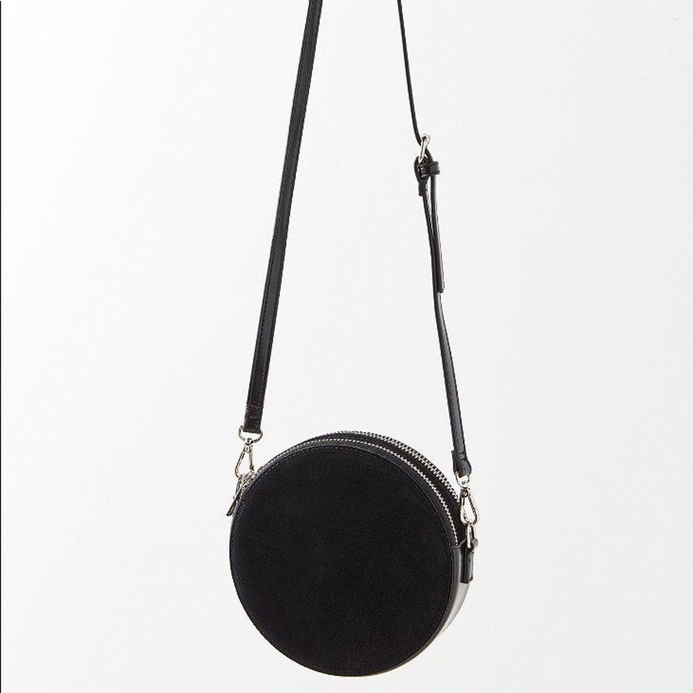 Urban outfitters double zipper circle bag